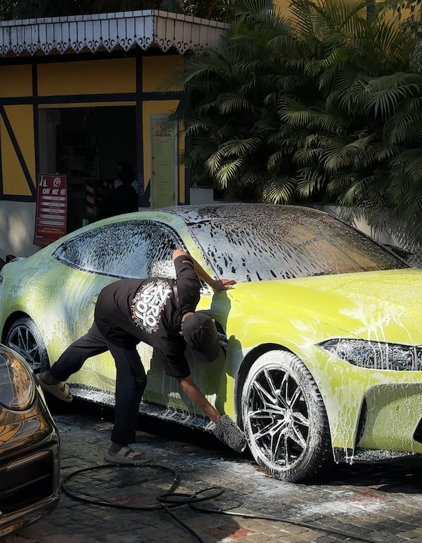 Real workshop detailing work